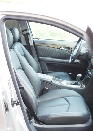 Mercedes-Benz Klasa E cena 41900 przebieg: 118886, rok produkcji 2002 z Mirsk małe 781